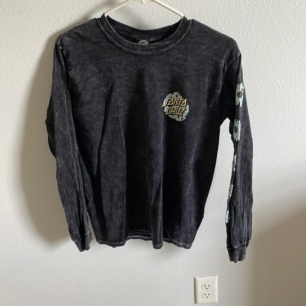 santa cruz small faded black flower long sleeve